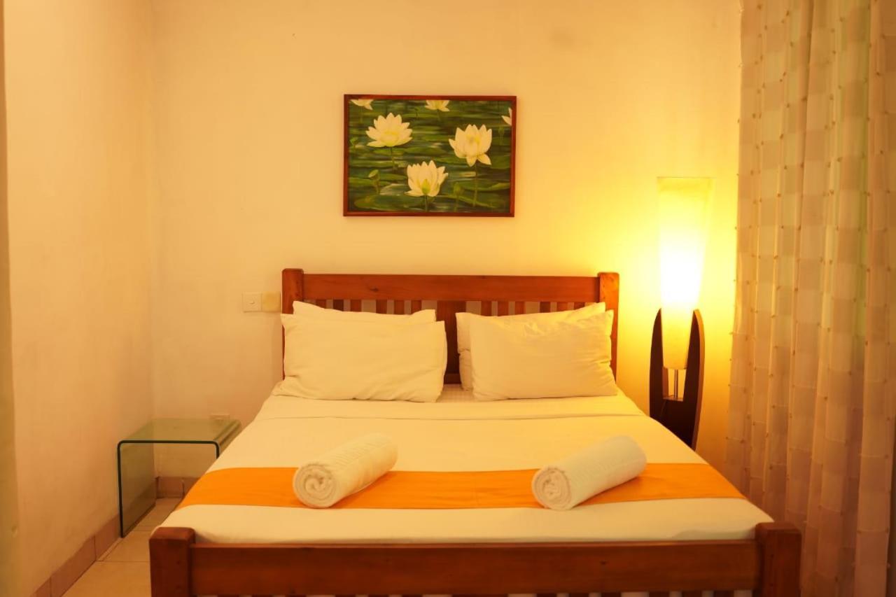 Udf Nature Villa Kandy Exteriör bild